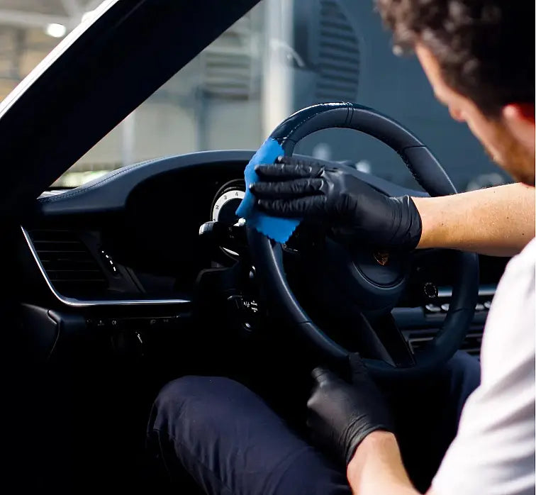 Gyeon Q2 Leather Shield