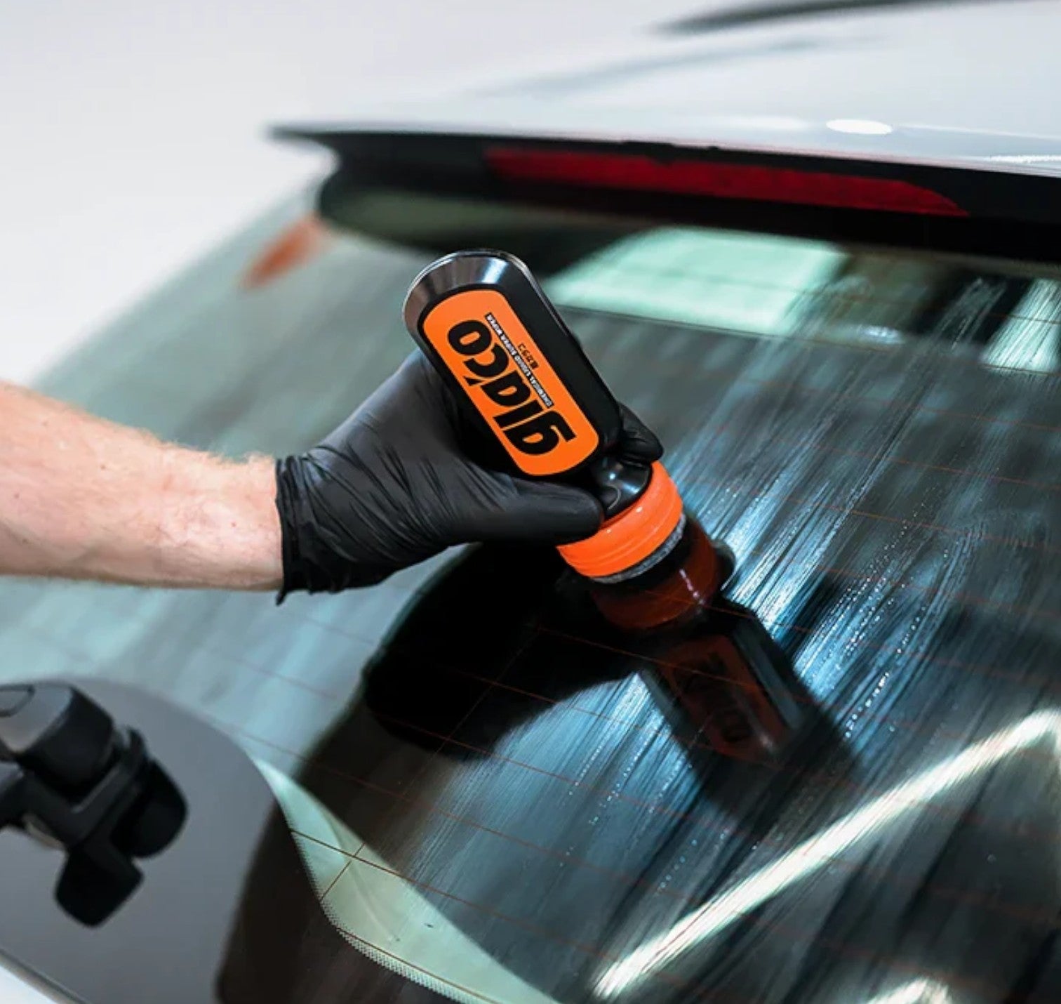Soft99 Ultra Glaco being applied
