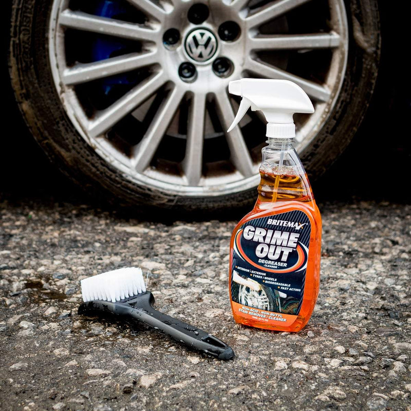 Tuf Shine Tyre Cleaning Brush + Grime Out